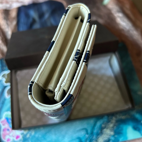 NWOT GUCCI Marmont Long Wallet - Picture 4 of 6